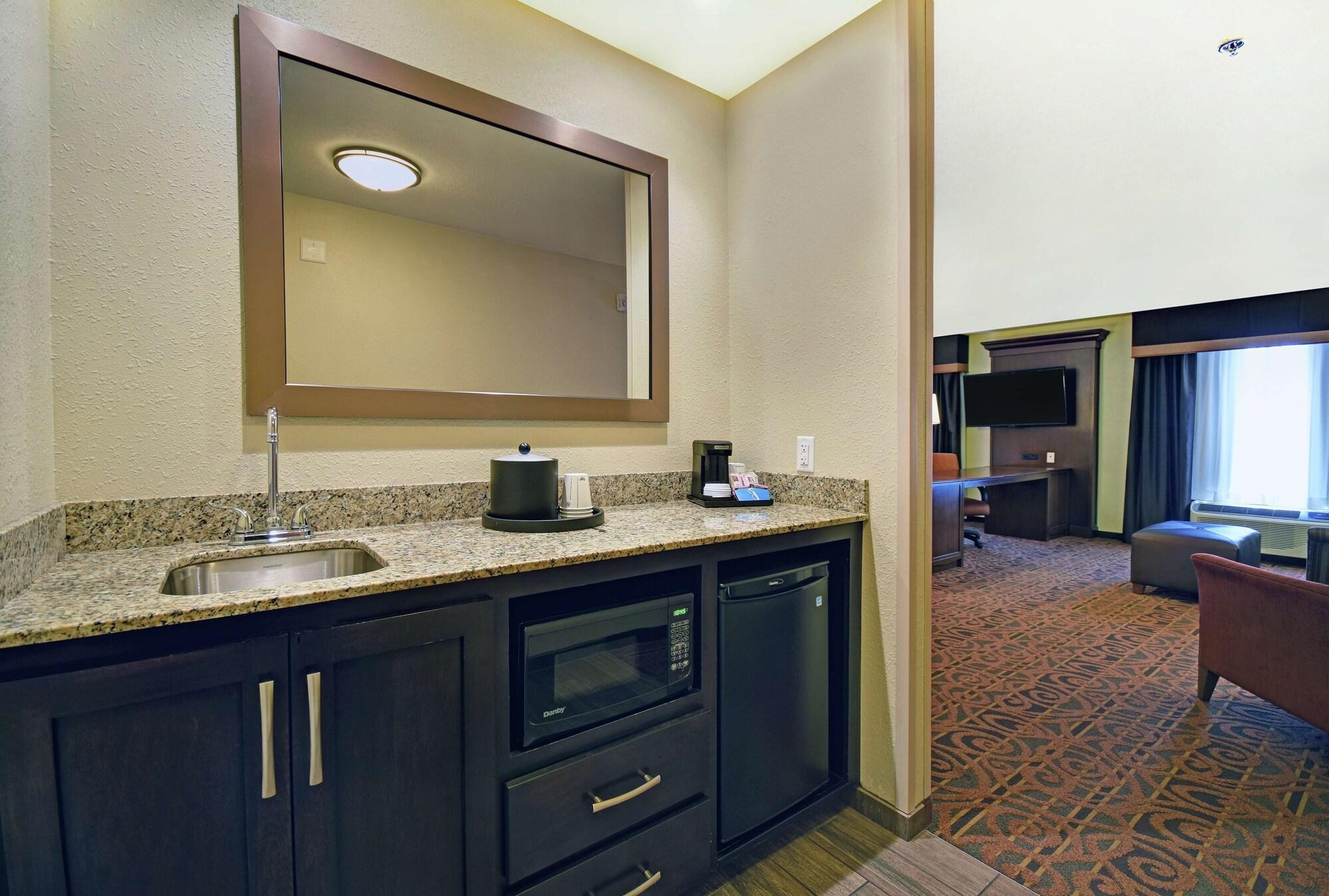 Hampton Inn & Suites Milwaukee/Franklin Franklin  Exterior foto